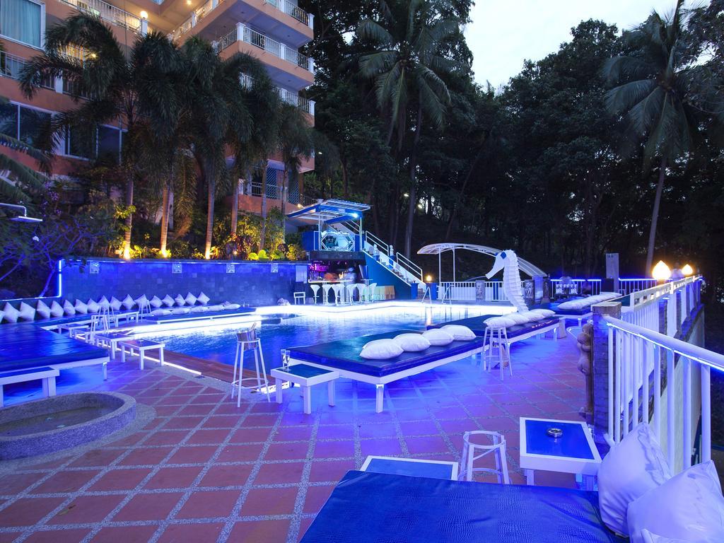 Blue Beach Club & Resort Patong Buitenkant foto