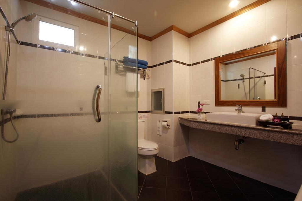 Blue Beach Club & Resort Patong Kamer foto