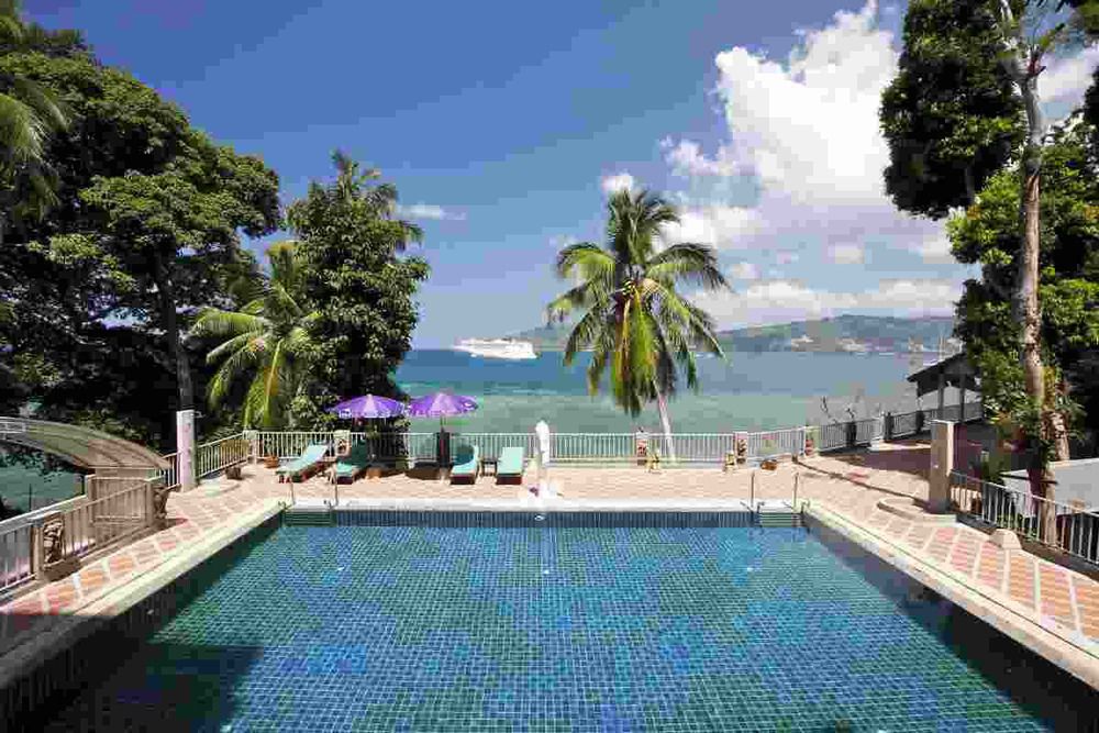 Blue Beach Club & Resort Patong Buitenkant foto
